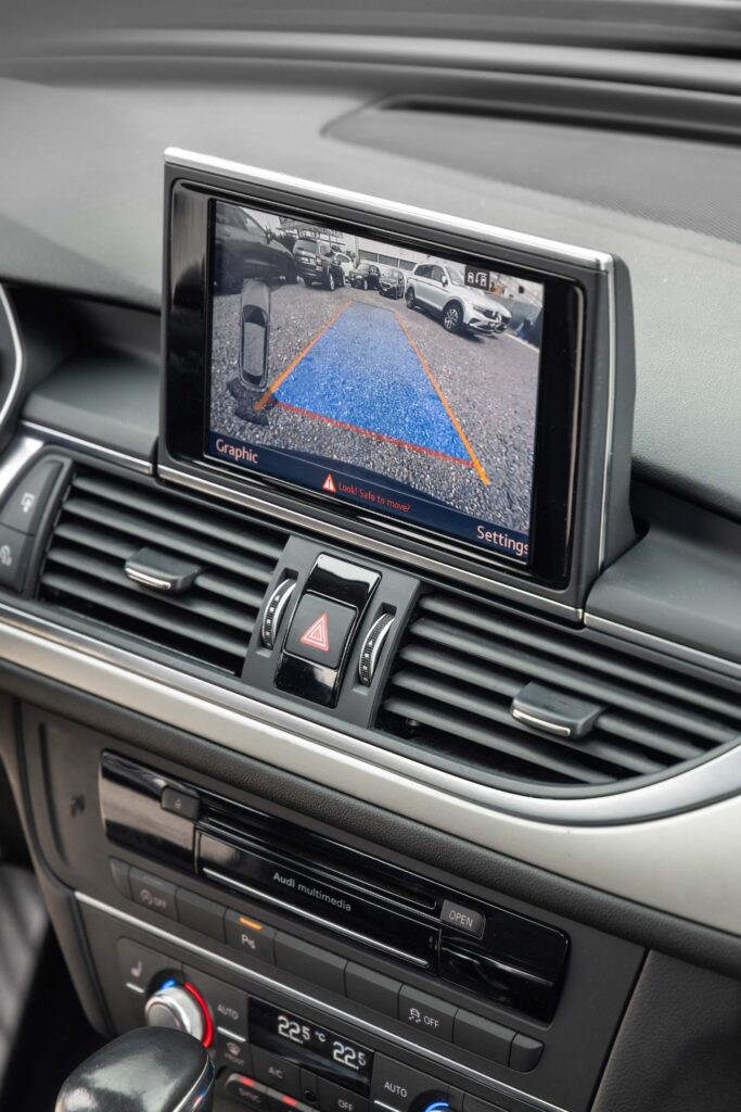 [REZERVIRAN] Audi A6 Avant 2.0 TDI S-Tronic S-Line