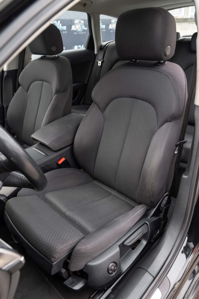 [REZERVIRAN] Audi A6 Avant 2.0 TDI S-Tronic S-Line