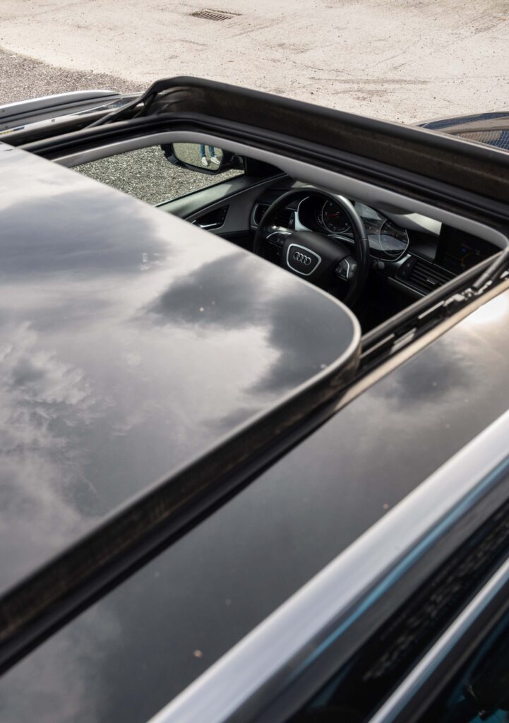 [REZERVIRAN] Audi A6 Avant 2.0 TDI S-Tronic S-Line