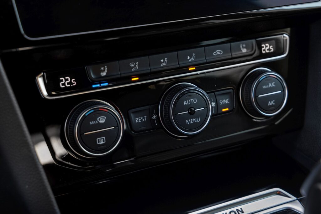 [REZERVIRAN] VW Arteon 2.0 TDI DSG 4Motion R-Line