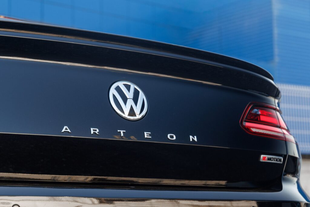 [REZERVIRAN] VW Arteon 2.0 TDI DSG 4Motion R-Line