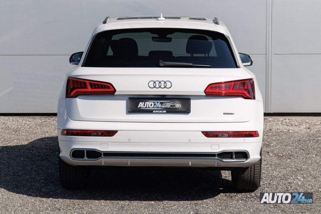 [REZERVIRAN] Audi Q5 2.0 TFSI E Quattro S-Line - RATA 338 €