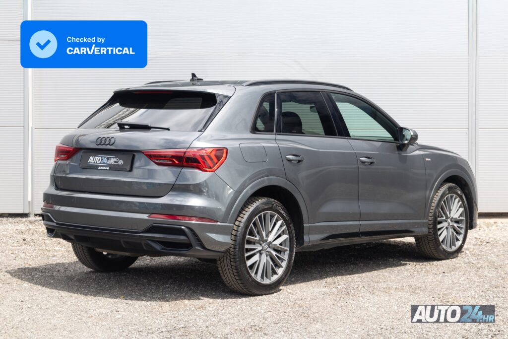 [REZERVIRAN] Audi Q3 35 TDI S-Tronic S-Line Black