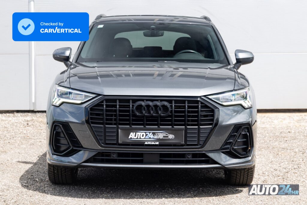 [REZERVIRAN] Audi Q3 35 TDI S-Tronic S-Line Black